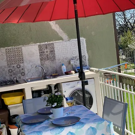 Casa Vacanze Ilaria Apartmán Ceparana