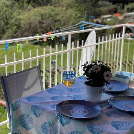 Casa Vacanze Ilaria Ceparana