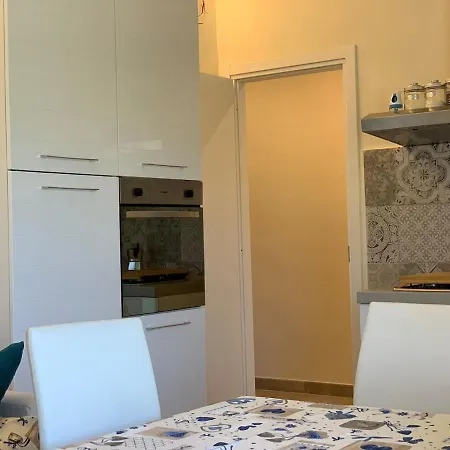 Casa Vacanze Ilaria *